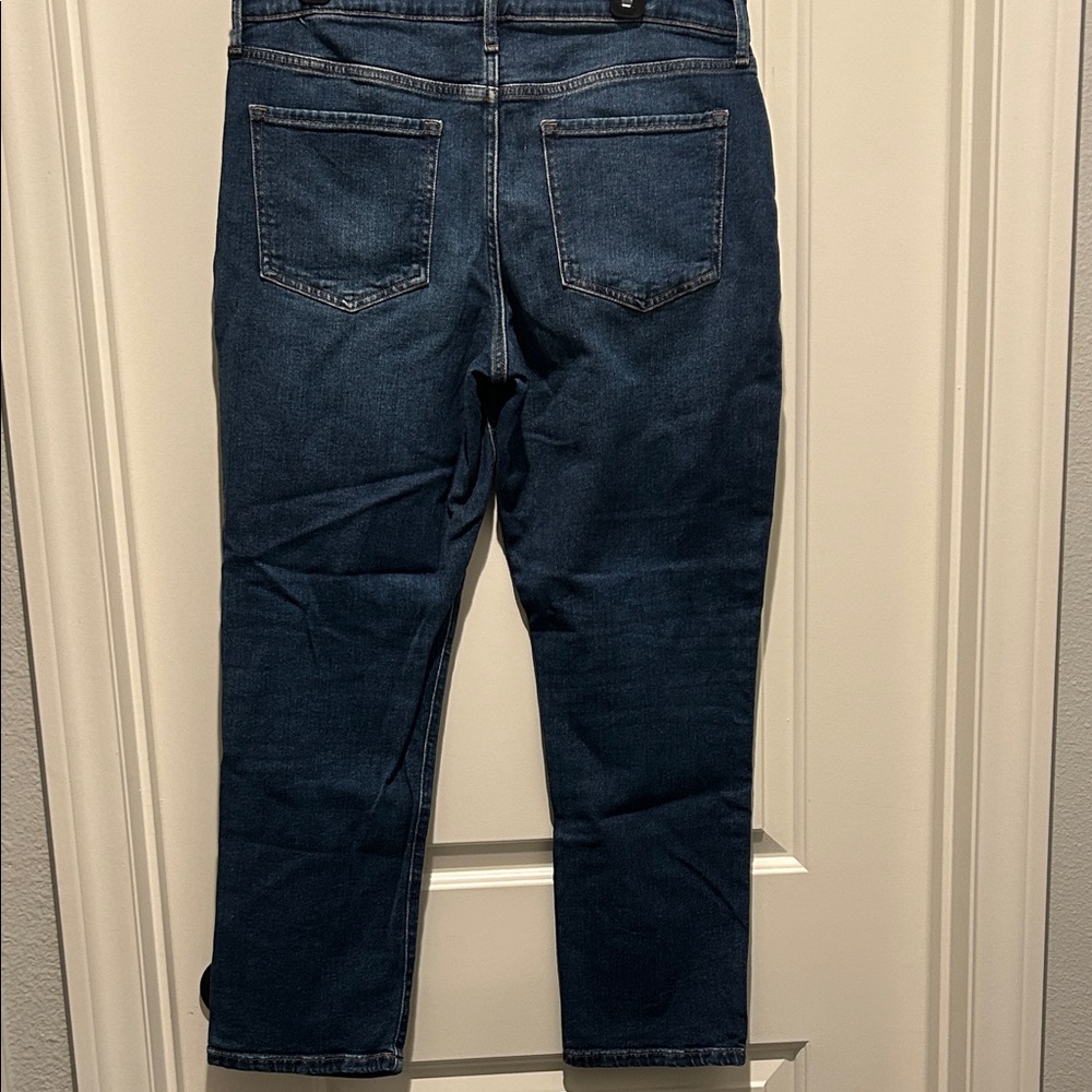 Banana Republic Girlfriend Mid-Rise Jeans in Dark Blue - Picture 3 of 3